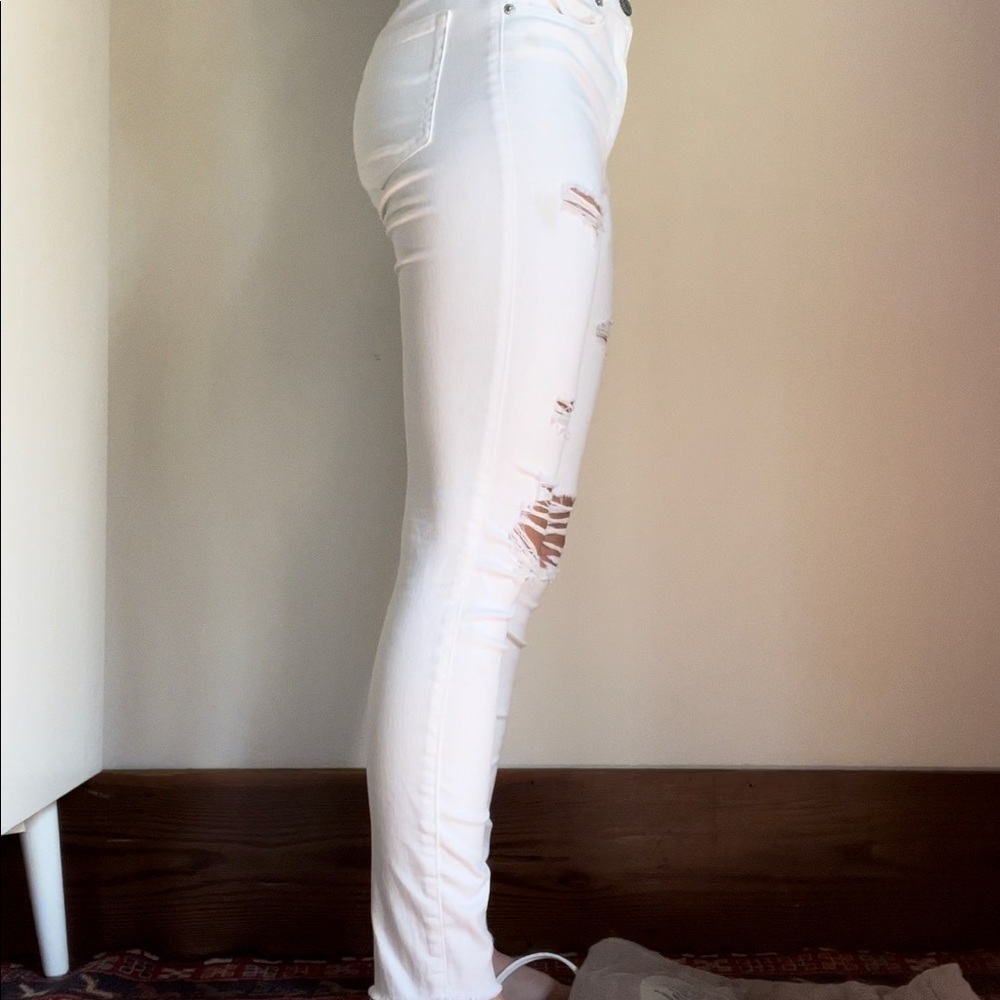 Comfortable white jaggings